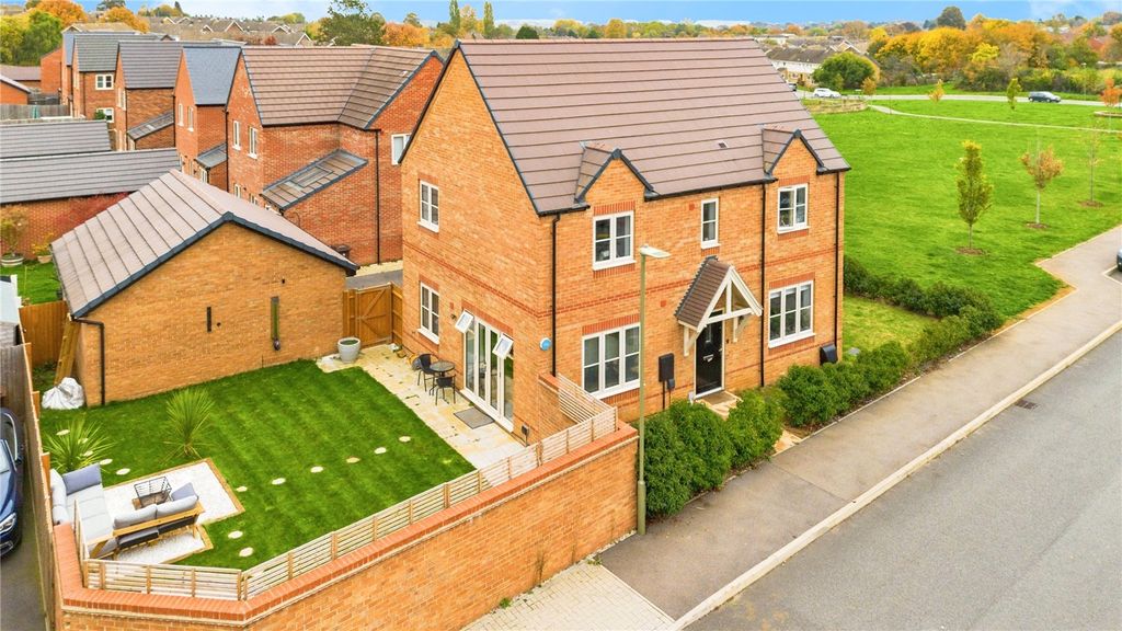 Property photo 1 of 18 Picture No. 21