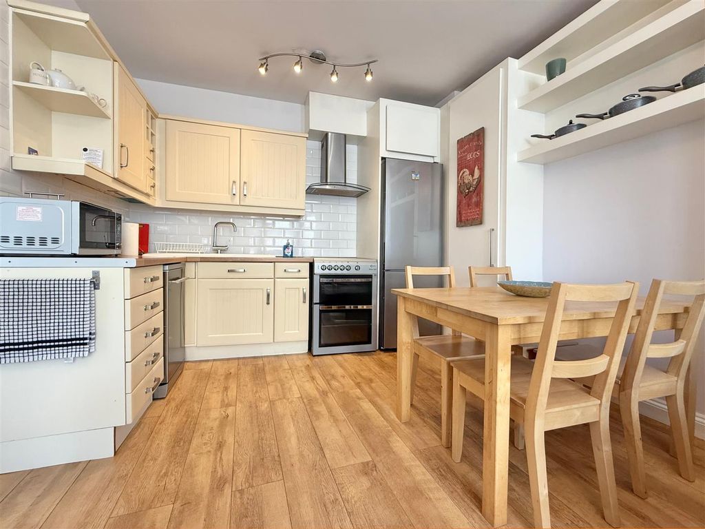 Property photo 2 of 14 Kitchen Dining Area.Jpg