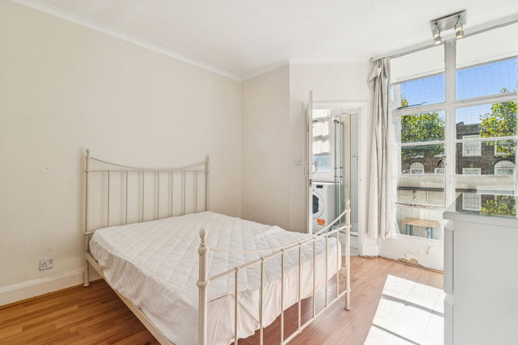 Property photo 3 of 6