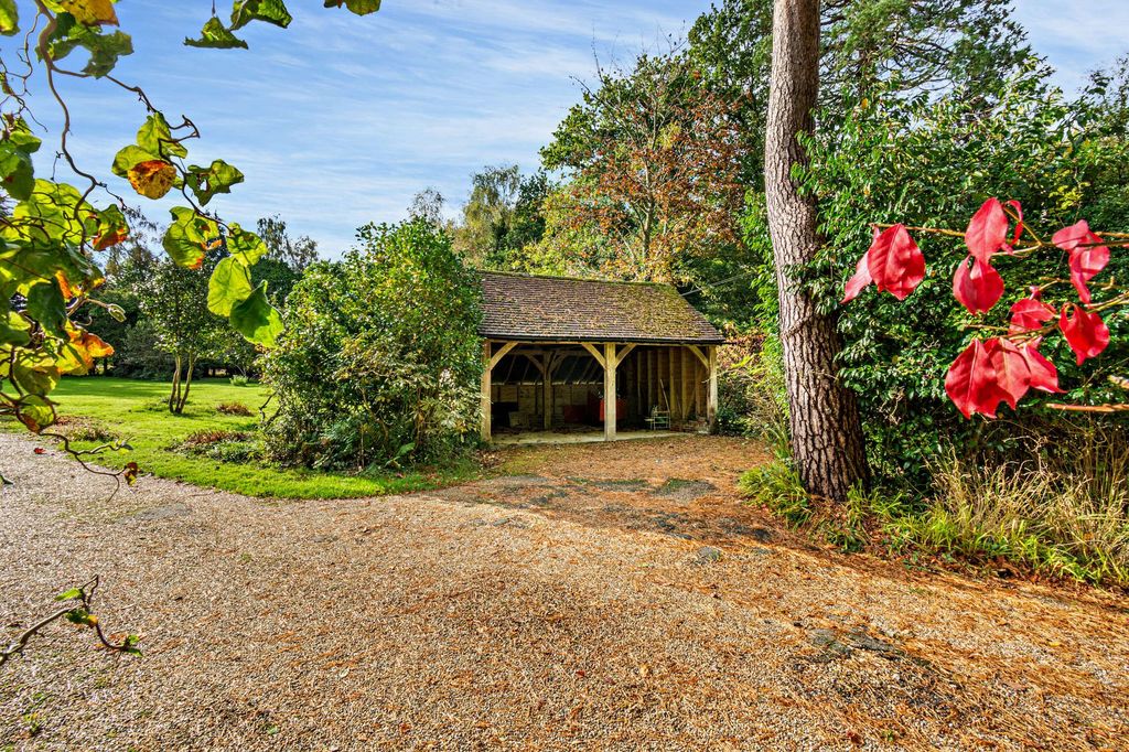 Property photo 3 of 21 Car Barn