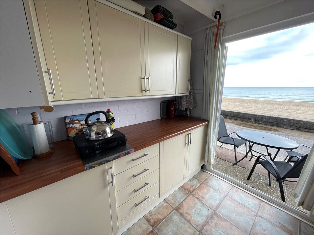 Property photo 3 of 14 Picture No. 15