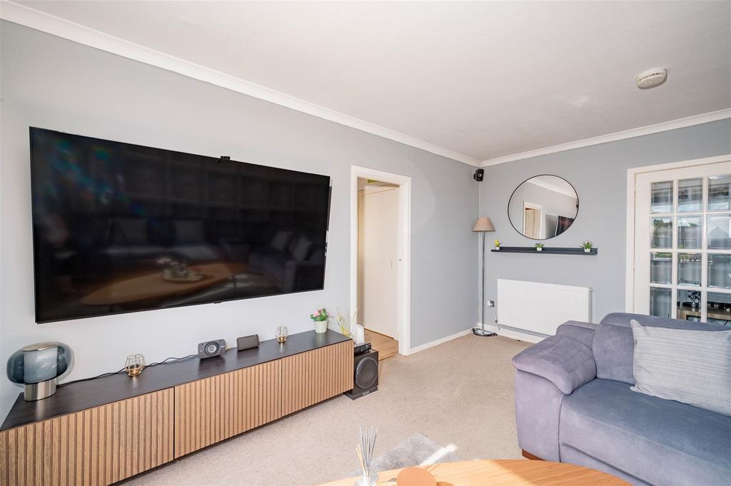 Additional image 4 of 2 bed flat for saleStrathmore Street, Broughty Ferry, Dundee DD5