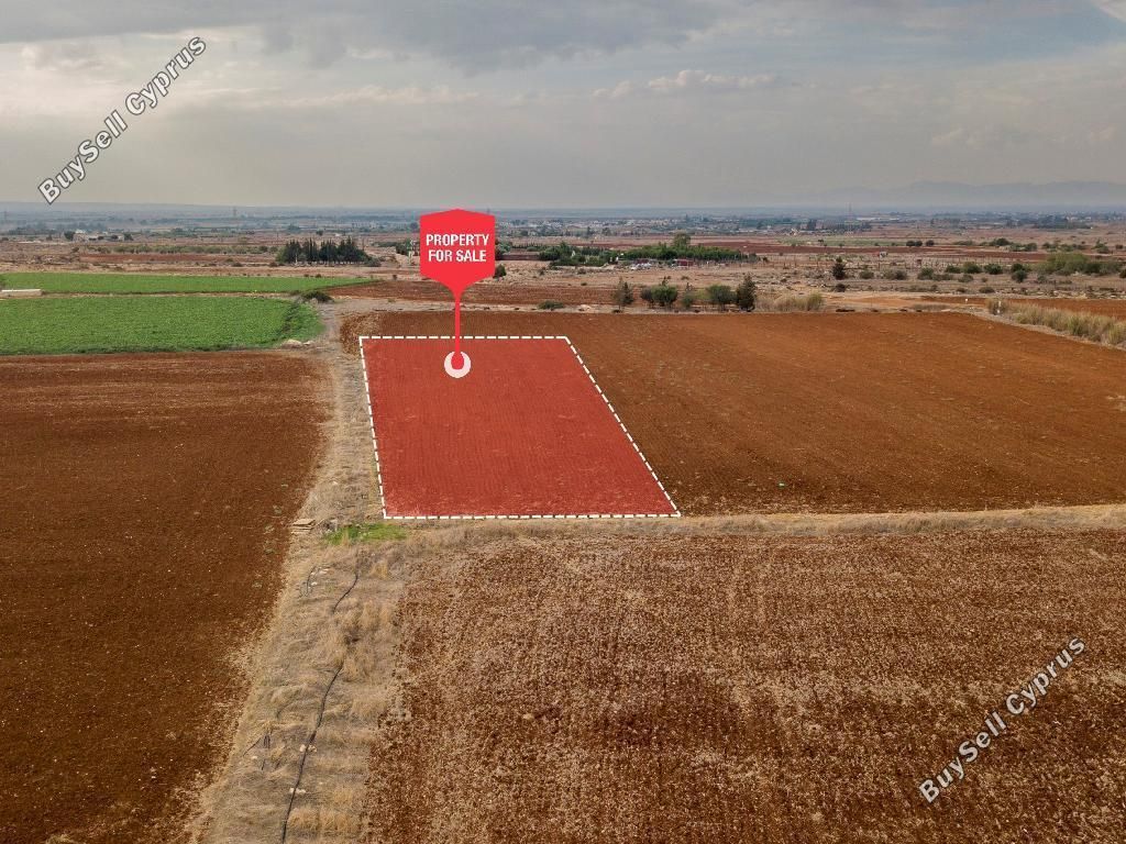 Property photo 1 of 9