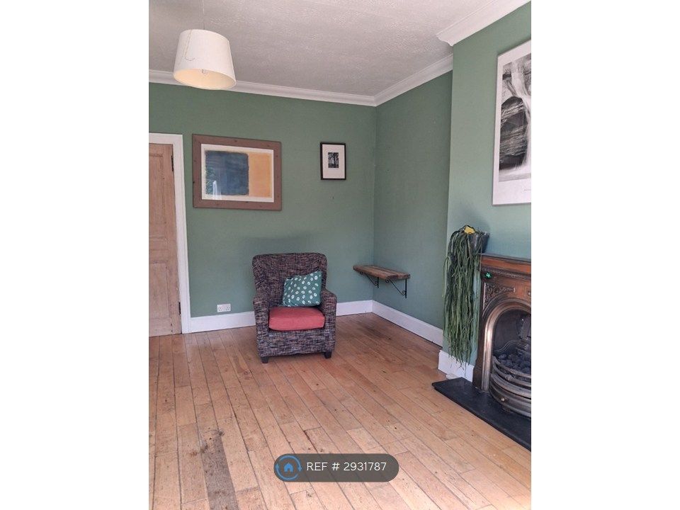 Property photo 2 of 3