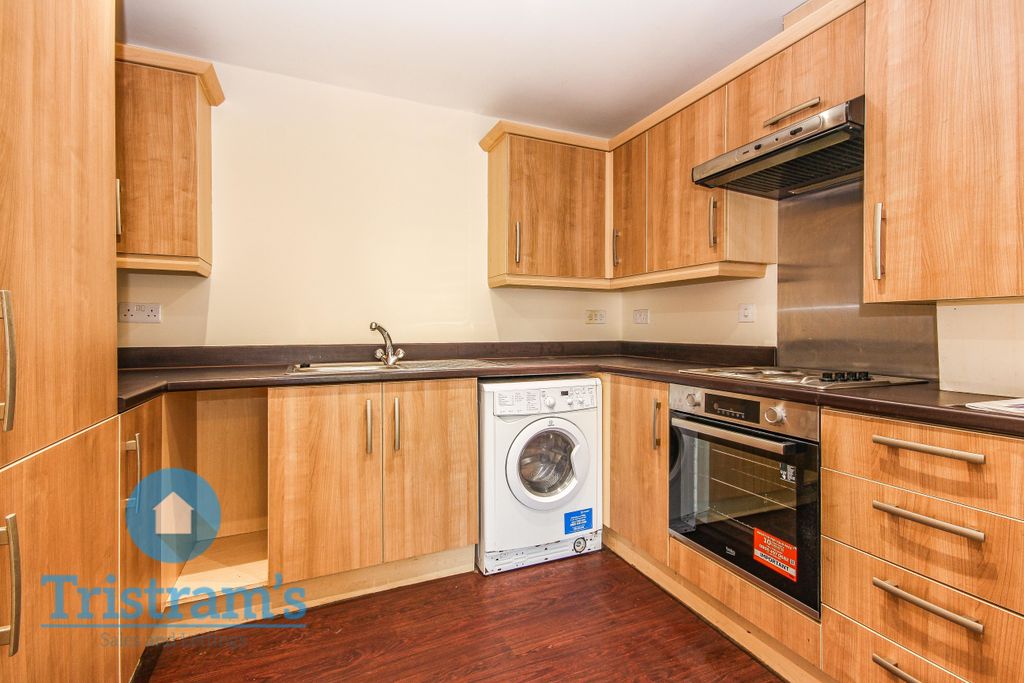 Property photo 2 of 11 Img_3087