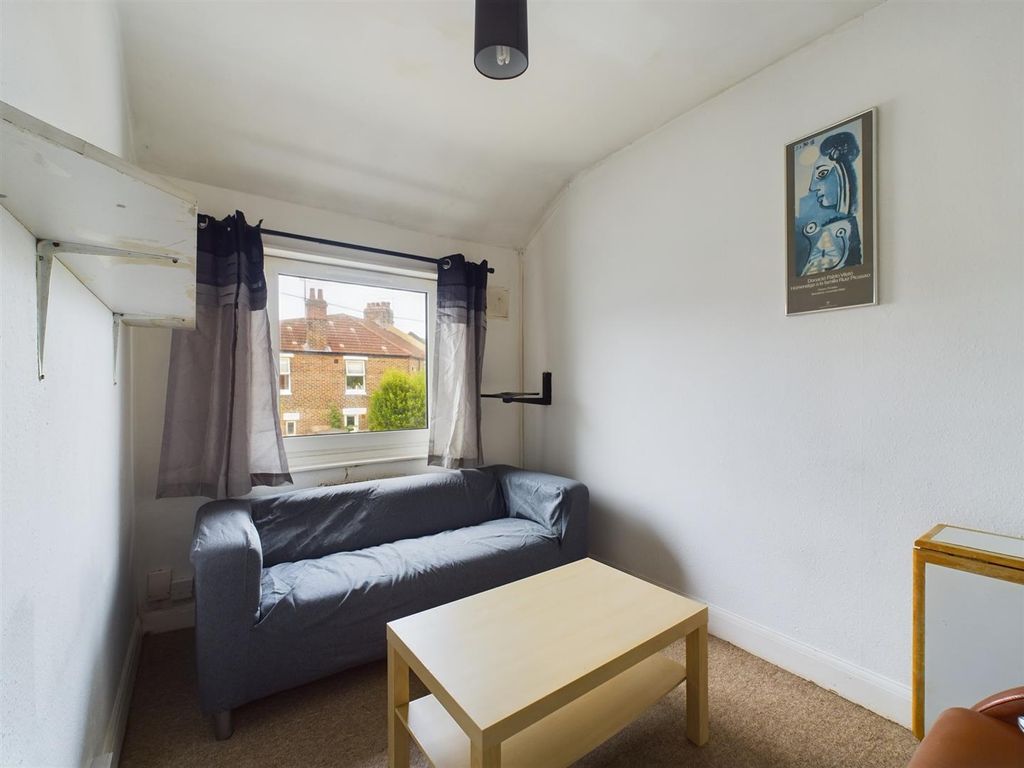 Property photo 3 of 10 Cam02534G0-Pr0313-Still009.Jpg