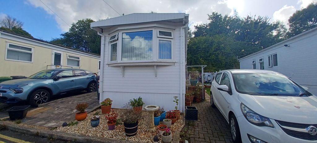 Property photo 1 of 5 Exterior