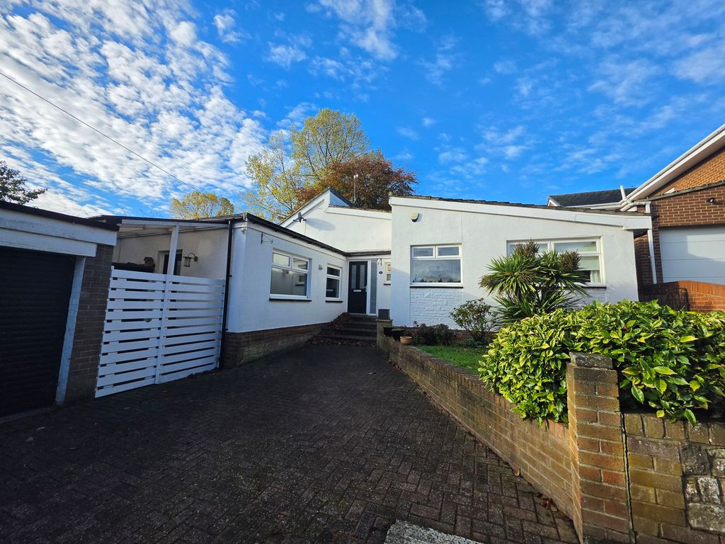 Property photo 1 of 35