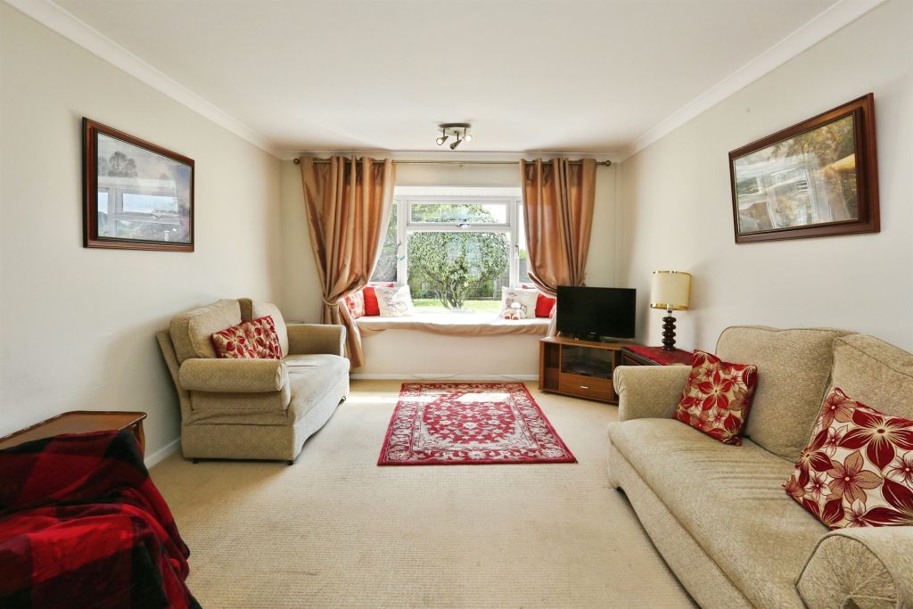 Property photo 3 of 8
