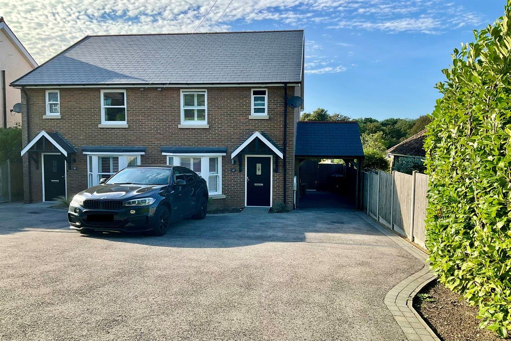 Property photo 1 of 18 (Main)