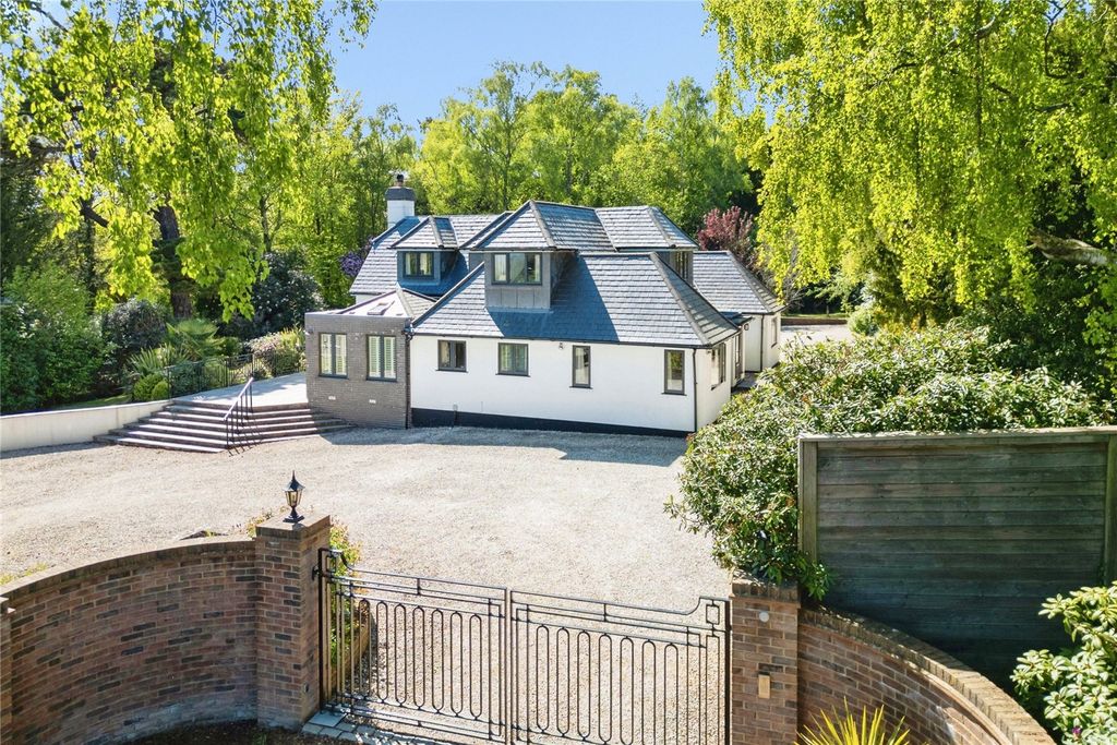 Property photo 1 of 24 Picture No. 23
