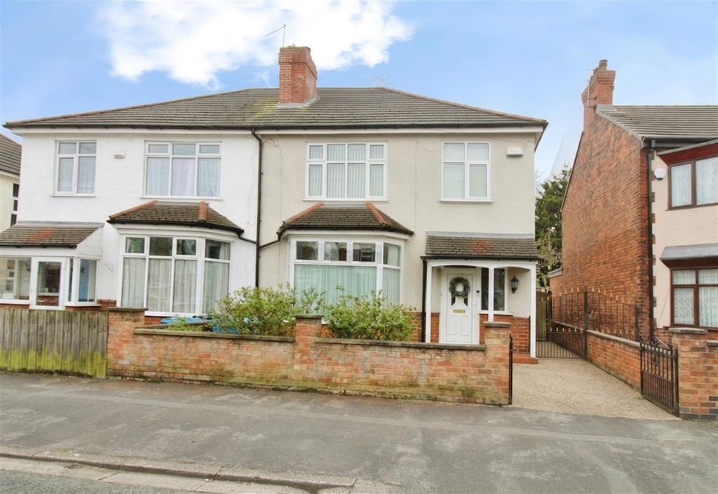 Property photo 1 of 27 Front Photo Of 129 Etherington Road.Jpg