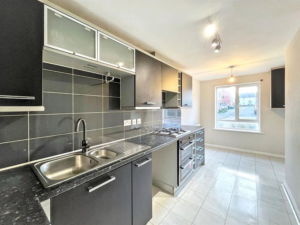 Property photo 3 of 16 14E4B48F165342c585A858Bfcfb4F57c.Jpg