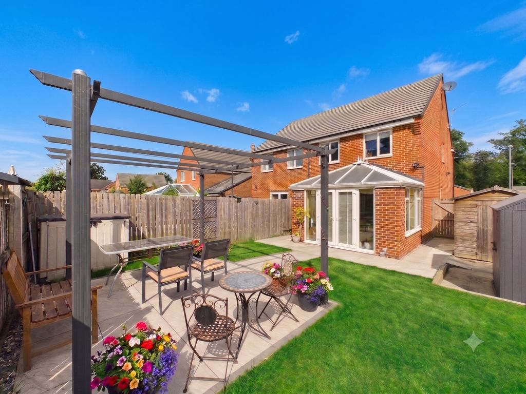 Property photo 2 of 13 2