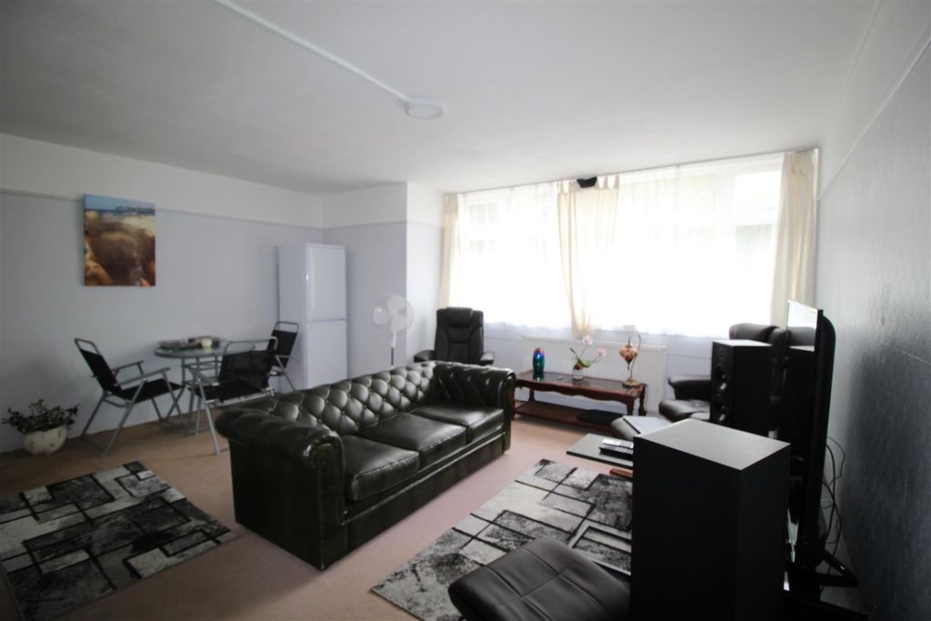 Property photo 2 of 15 Img_4217.Jpg