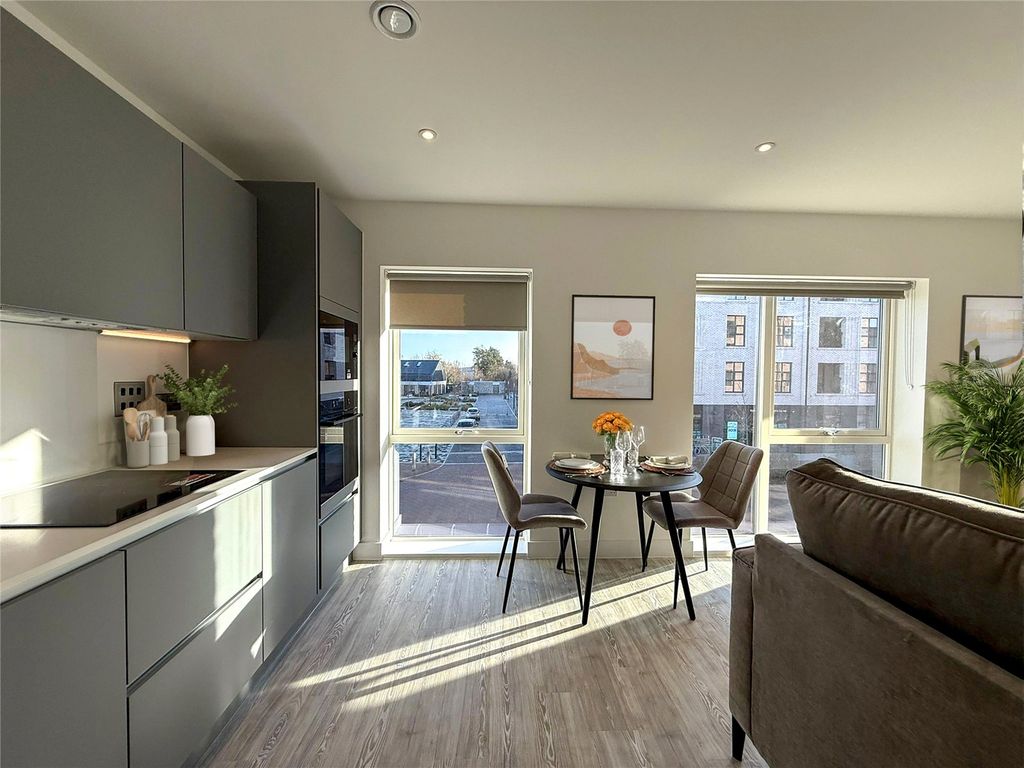 Property photo 1 of 7 Kitchen/Living Area