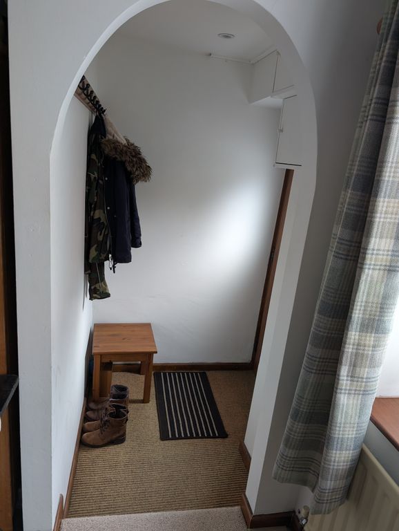 Property photo 2 of 32