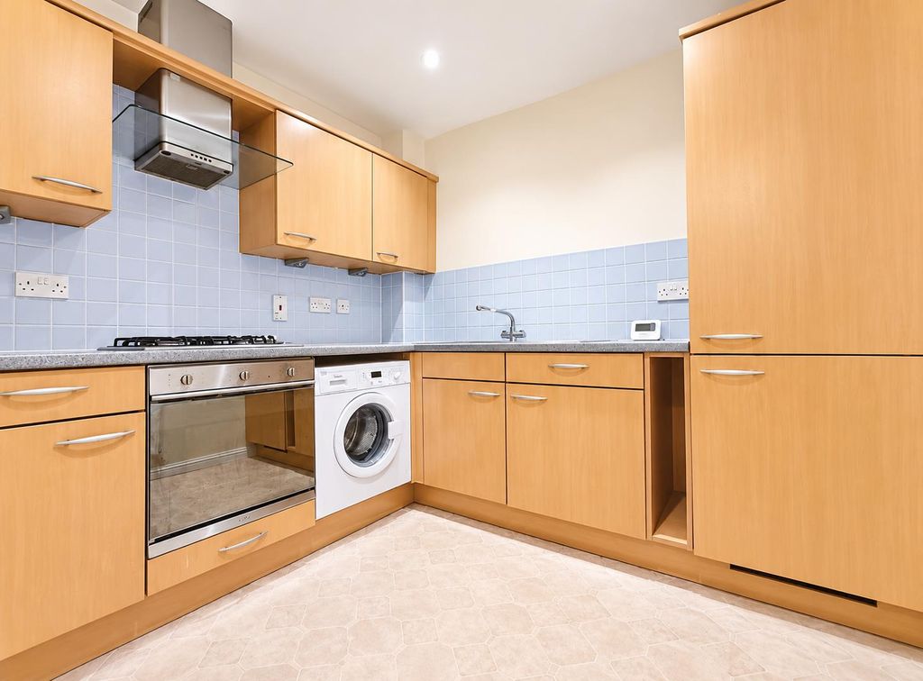 Property photo 3 of 9 1Ddecd41-124B-47A4-8Cea-c95Ebecae9Db.Png