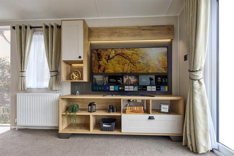 Property photo 2 of 7 007482 1 20260215 00.Jpeg