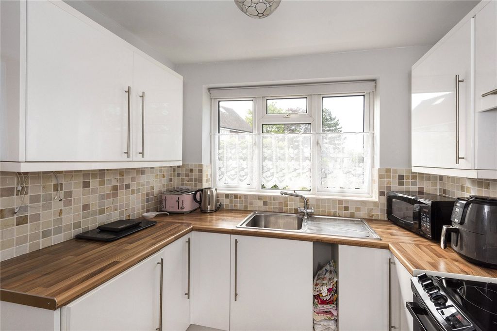 Property photo 3 of 13 Picture No. 04