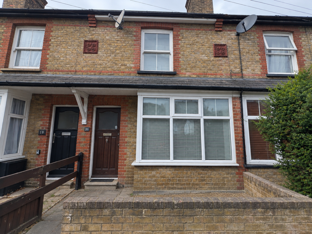 Property photo 1 of 8