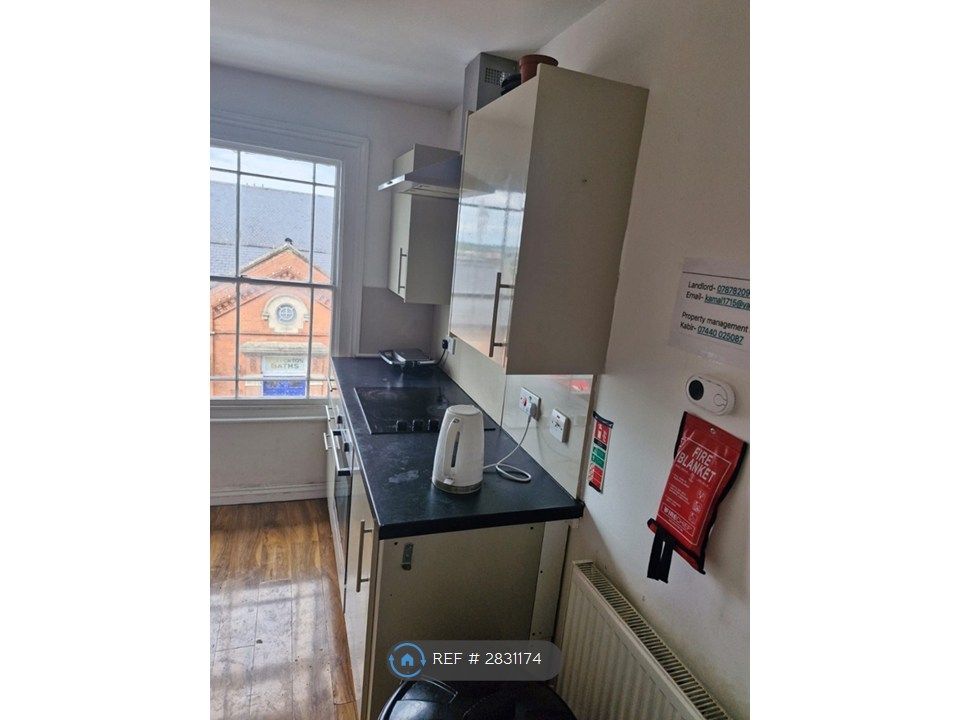 Property photo 2 of 3