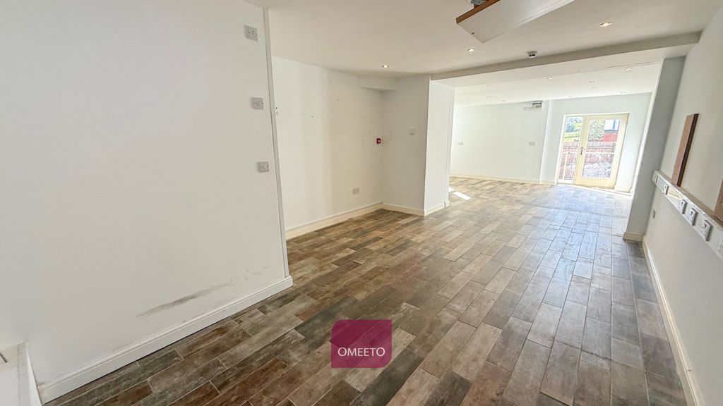 Property photo 1 of 6 Office To Let