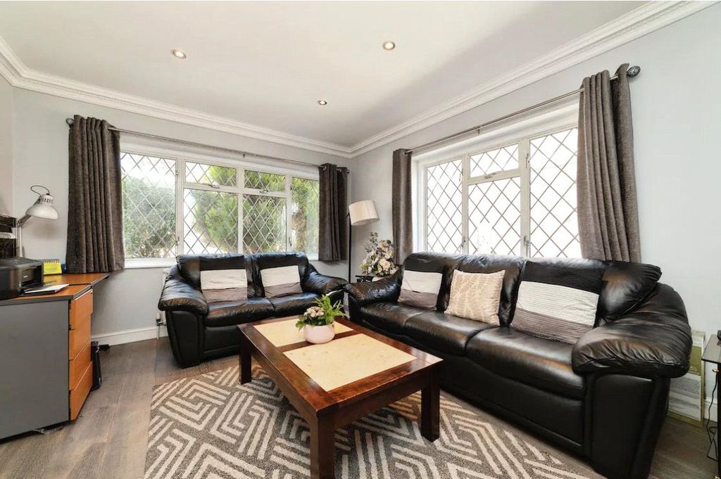 Property photo 3 of 36 Picture No. 37