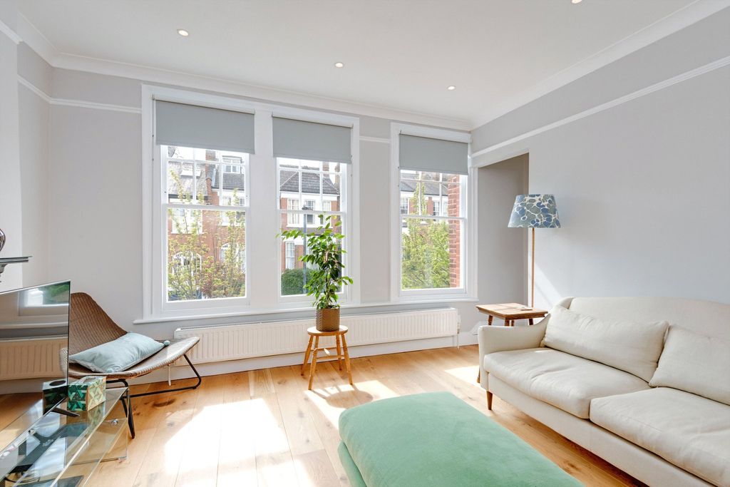 Property photo 2 of 12 Picture No. 13