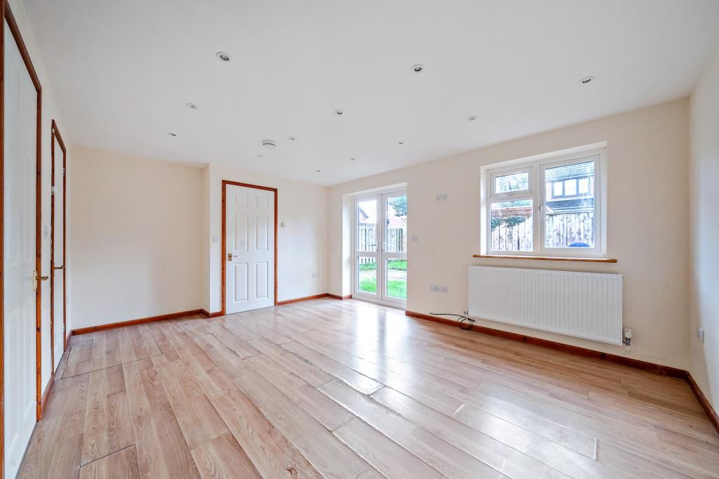 Property photo 3 of 19 Living Area