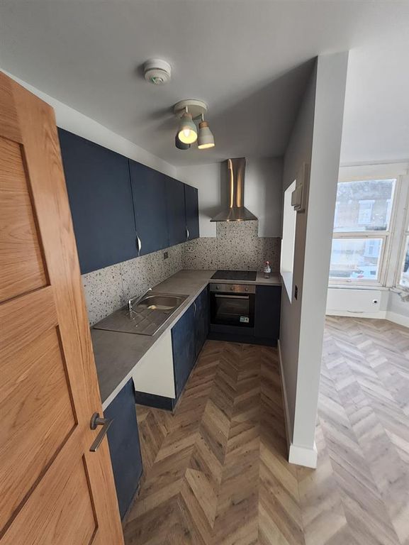 Property photo 3 of 7 Whatsapp Image 2025-12-10 At 13.04.25_363c843F.Jpg