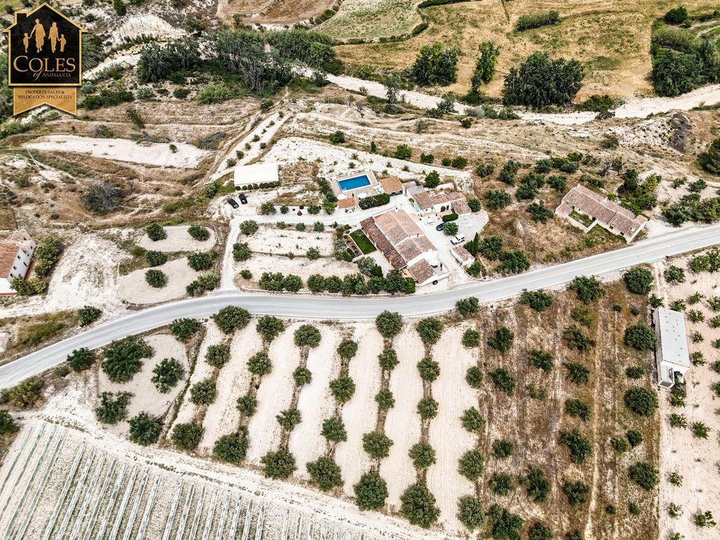 Property photo 2 of 66