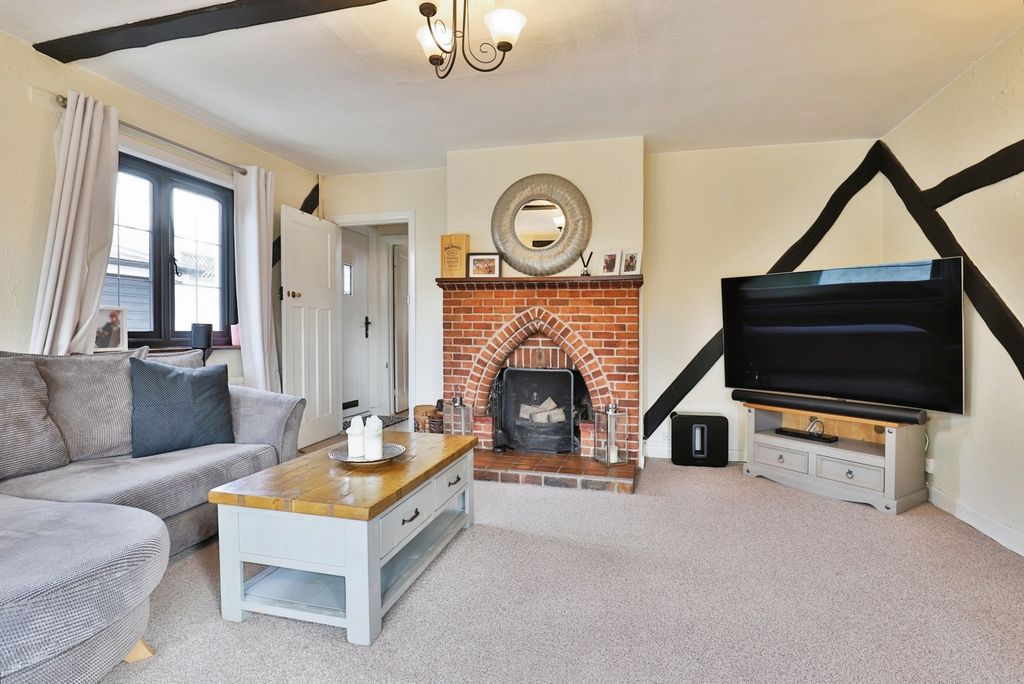 Property photo 2 of 19 Pbox-Img.Jpg