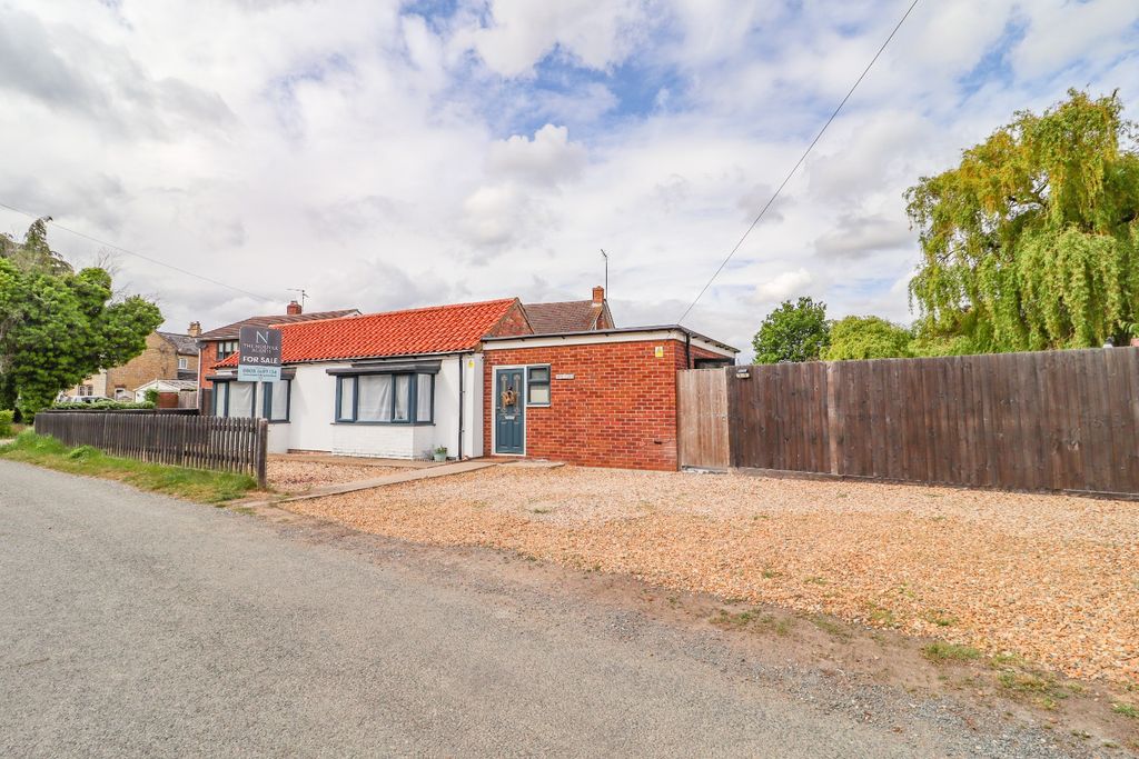 Property photo 1 of 15 5123073