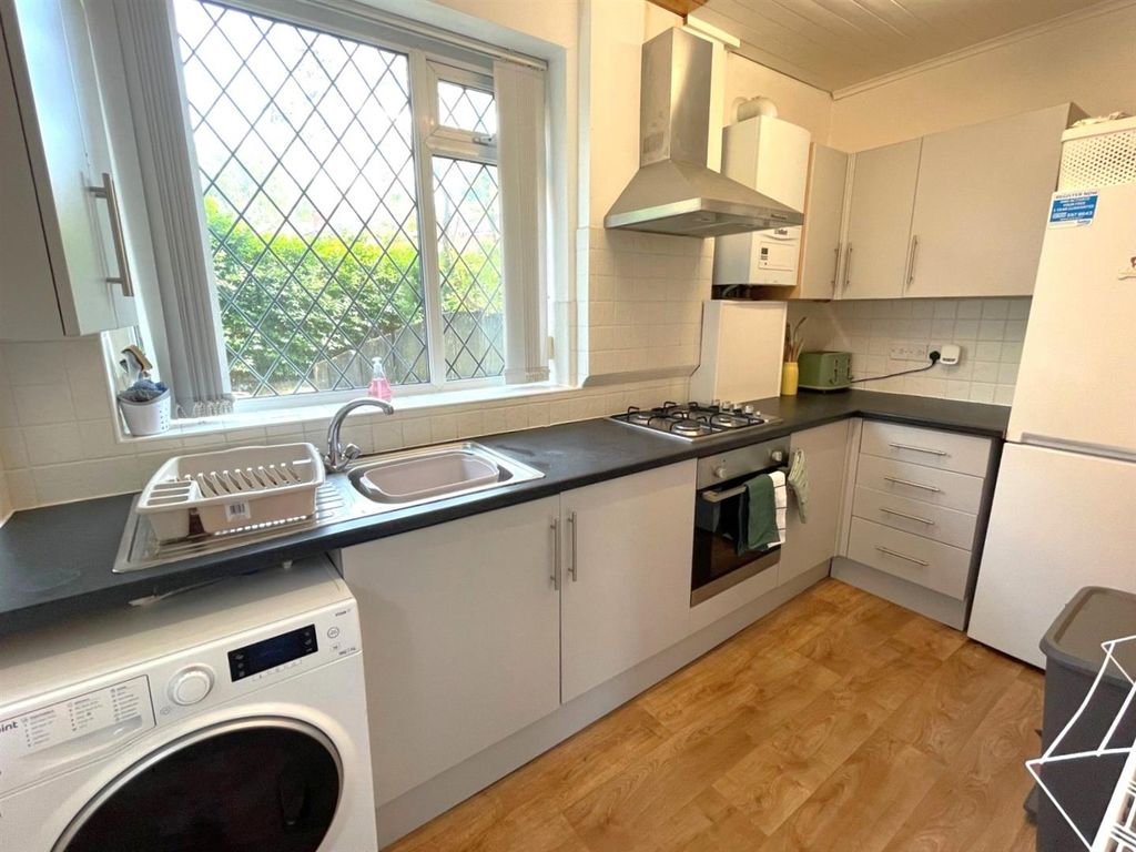 Property photo 3 of 17 d .Jpg