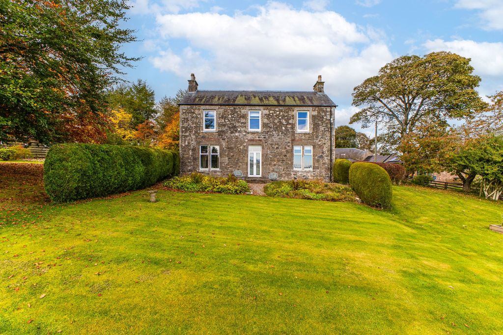 Property photo 1 of 38