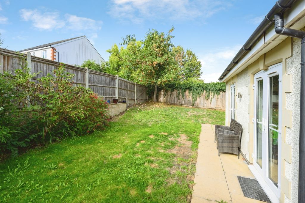 Property photo 3 of 15 Pbox-Img.Jpg
