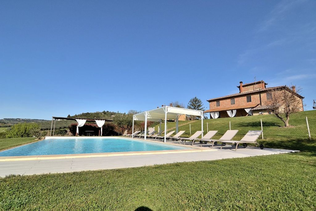 Property photo 2 of 30 <Alttext/>