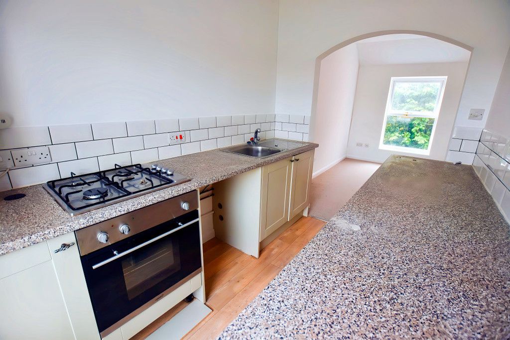 Property photo 3 of 11 Img_67951_2_Large
