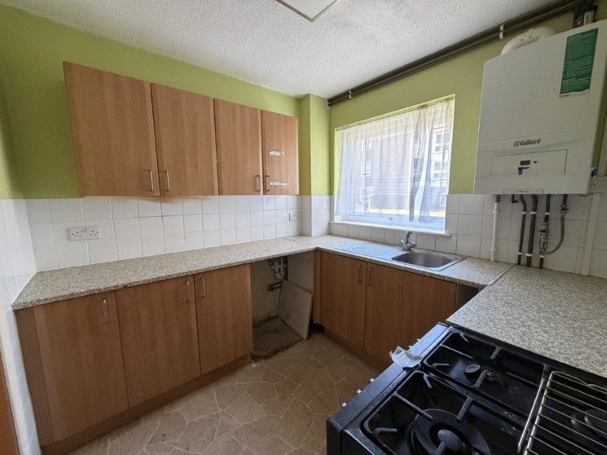 Property photo 3 of 6