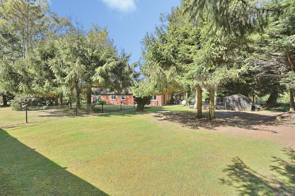 Additional image 19 of 4 bed detached bungalow for saleFen Road, Scarning, Dereham NR19