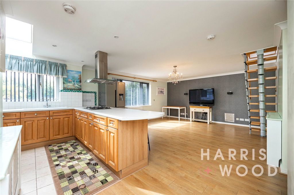 Property photo 3 of 65 Picture No. 66