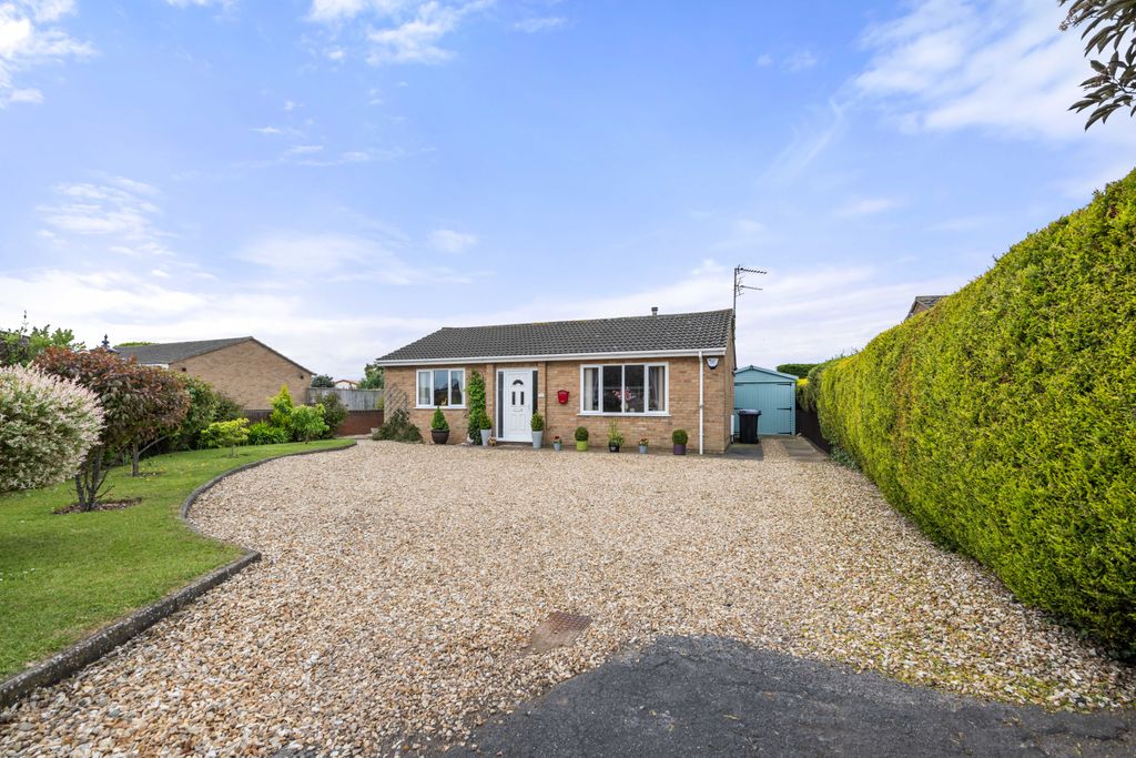 Property photo 1 of 22