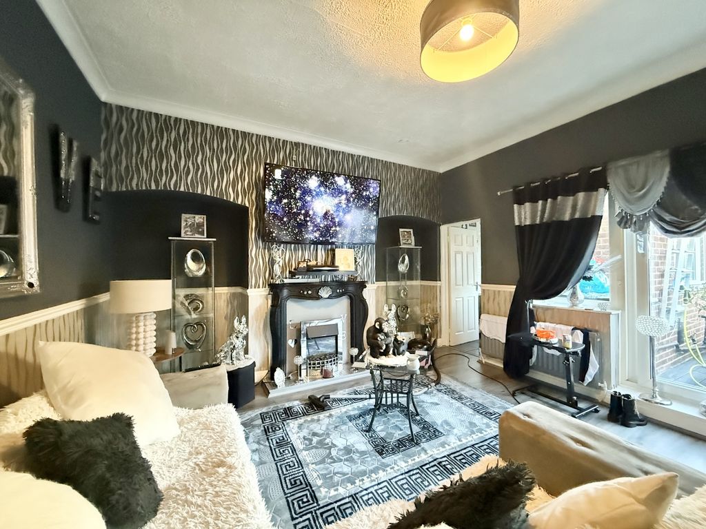 Property photo 2 of 8 Img_1402