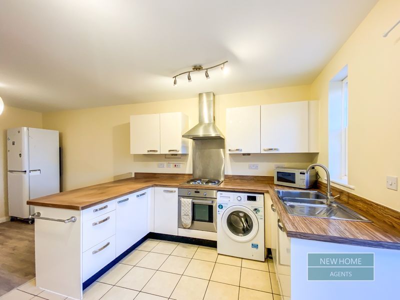 Property photo 2 of 21 Photo 47