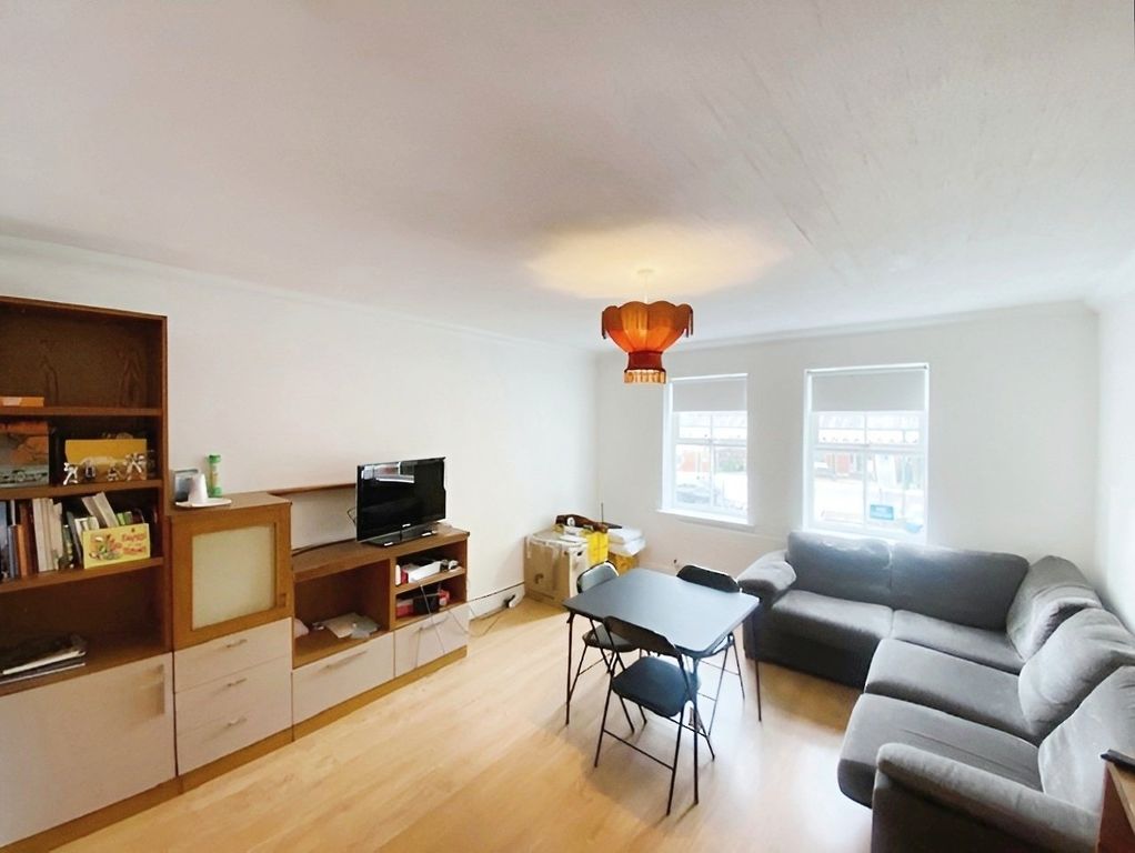 Property photo 3 of 13 Picture No. 27