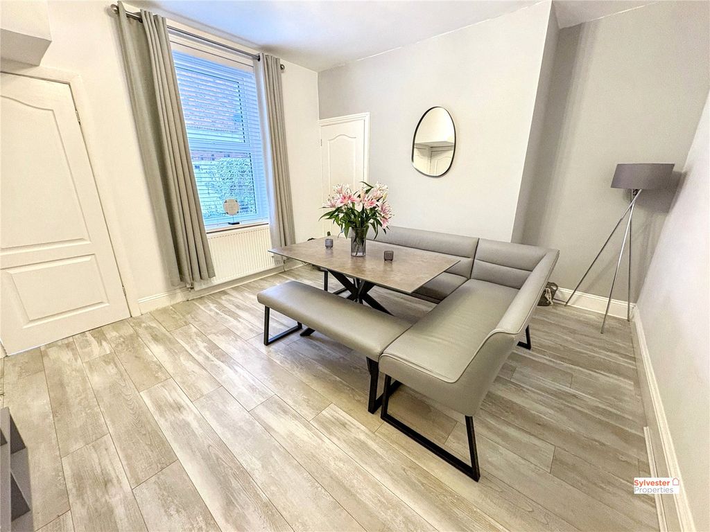 Property photo 2 of 30 Picture No. 19