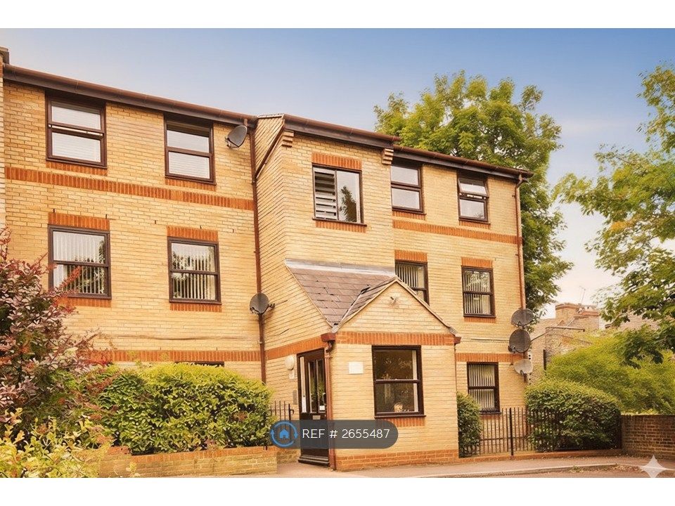 Property photo 1 of 6