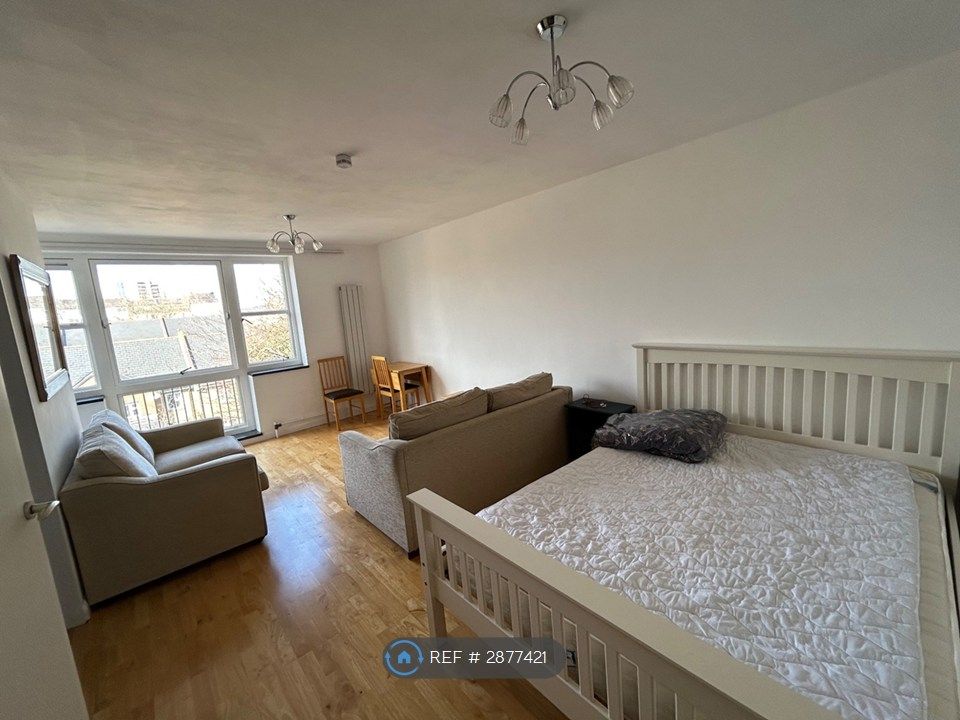 Property photo 1 of 13 Studio