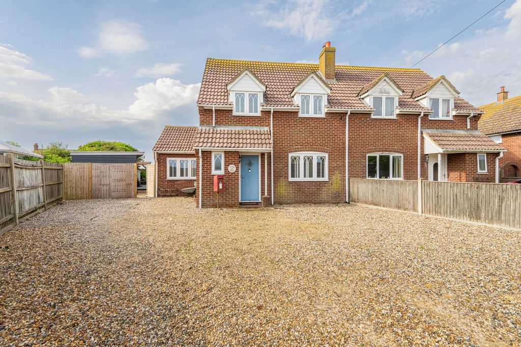 Property photo 1 of 26